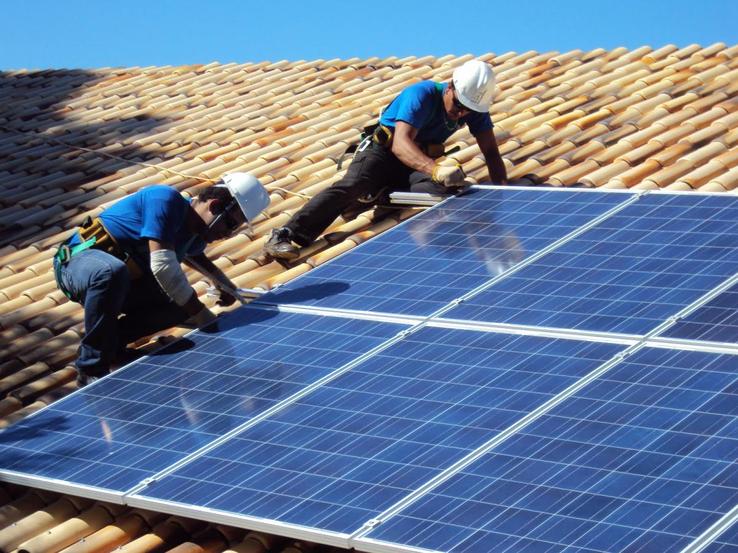 Instalação de Usina de geração de energia solar
